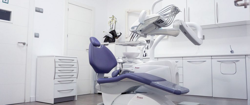 clinica dental Maria Lopez-Gollonet